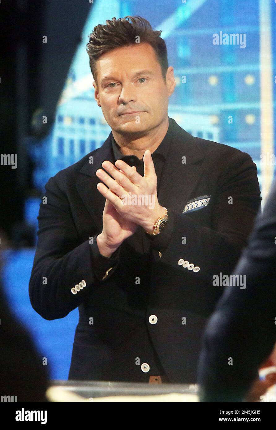 how many years has ryan seacrest done new year's rockin eve